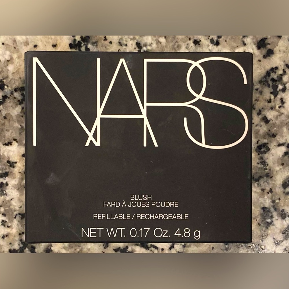 NARS Blush Powder Orgasm - Picture 10 of 12